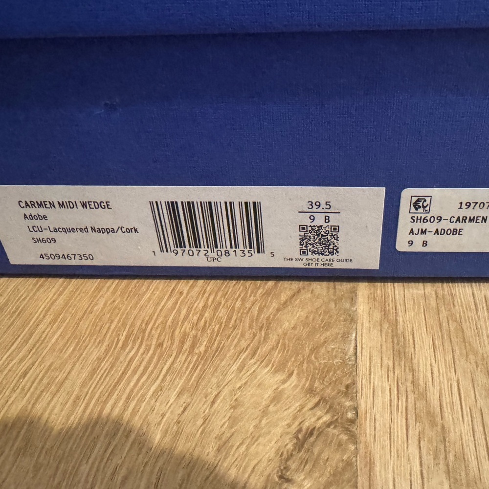 Stuart Weitzman Nude Platform Sandals Brand New - Picture 3 of 3